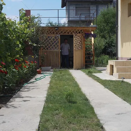 Vila Rapsodiei Constanta